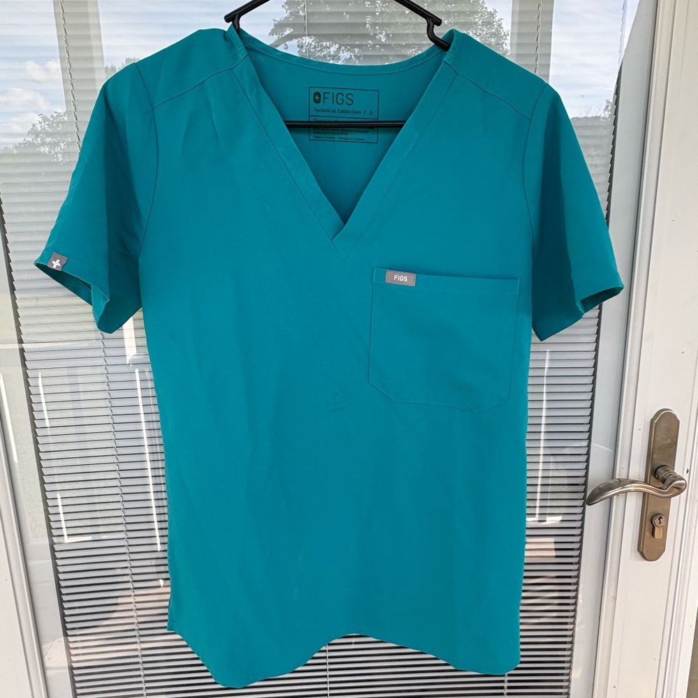 Figs Women's Teal top